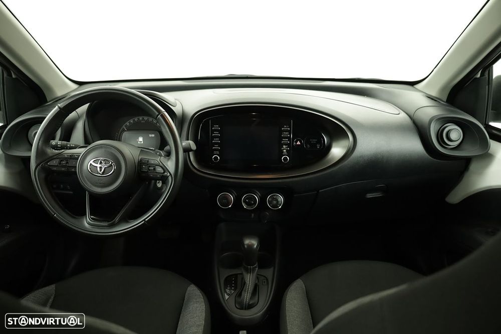 Toyota Aygo X - 7
