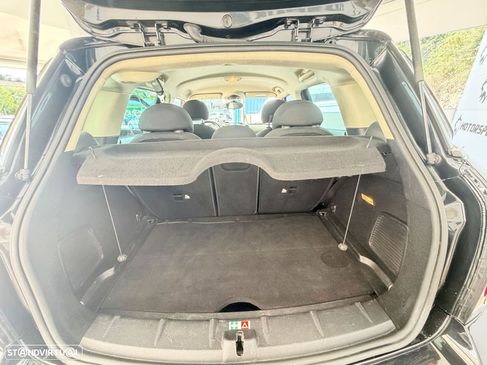 MINI Countryman Cooper D ALL4 - 14