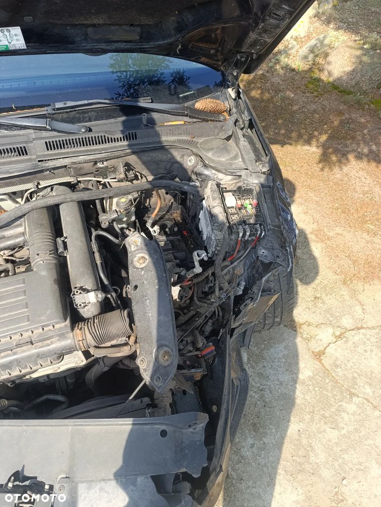 Volkswagen Jetta - 5