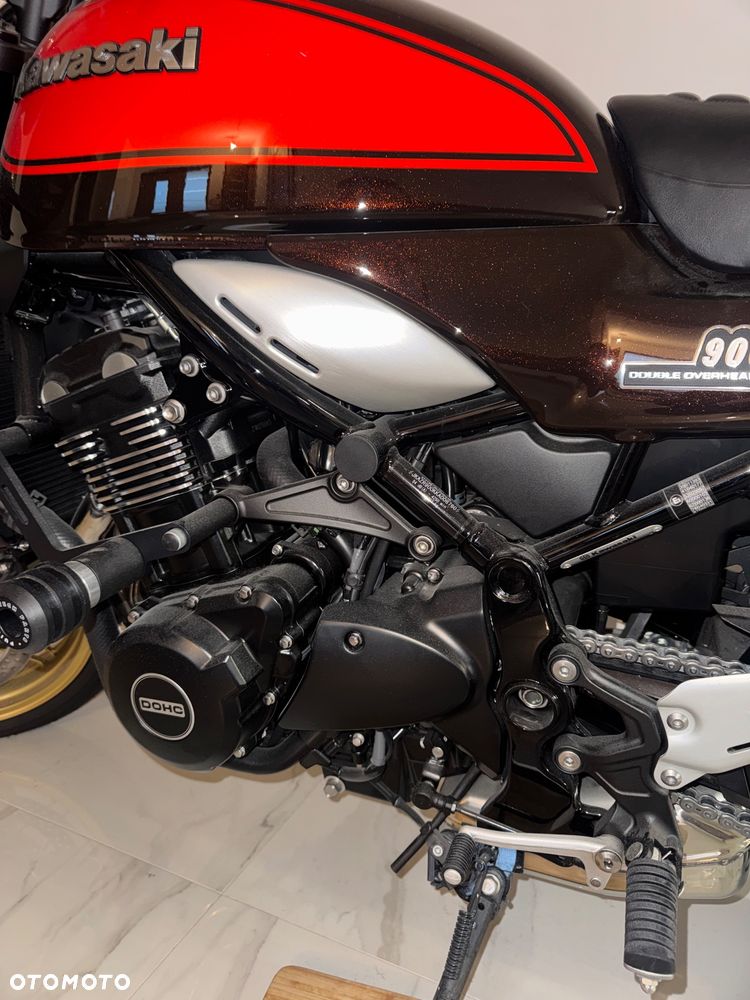 Kawasaki Z 900 RS - 6