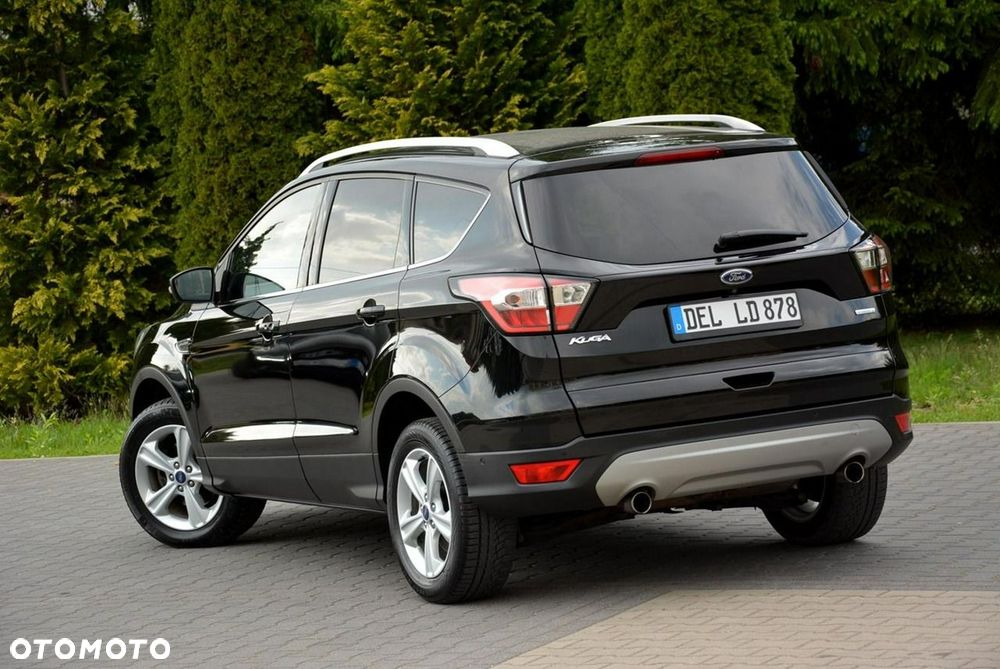 Ford Kuga 1.5 EcoBoost 2x4 Titanium - 5