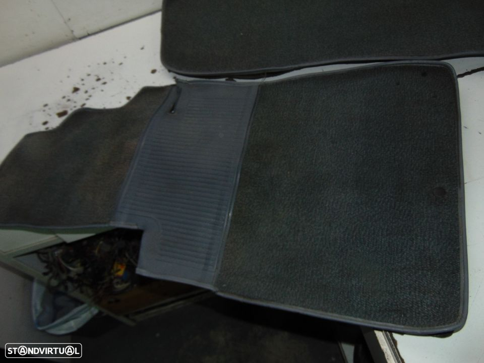 Mercedes w201/190 tapetes - 2