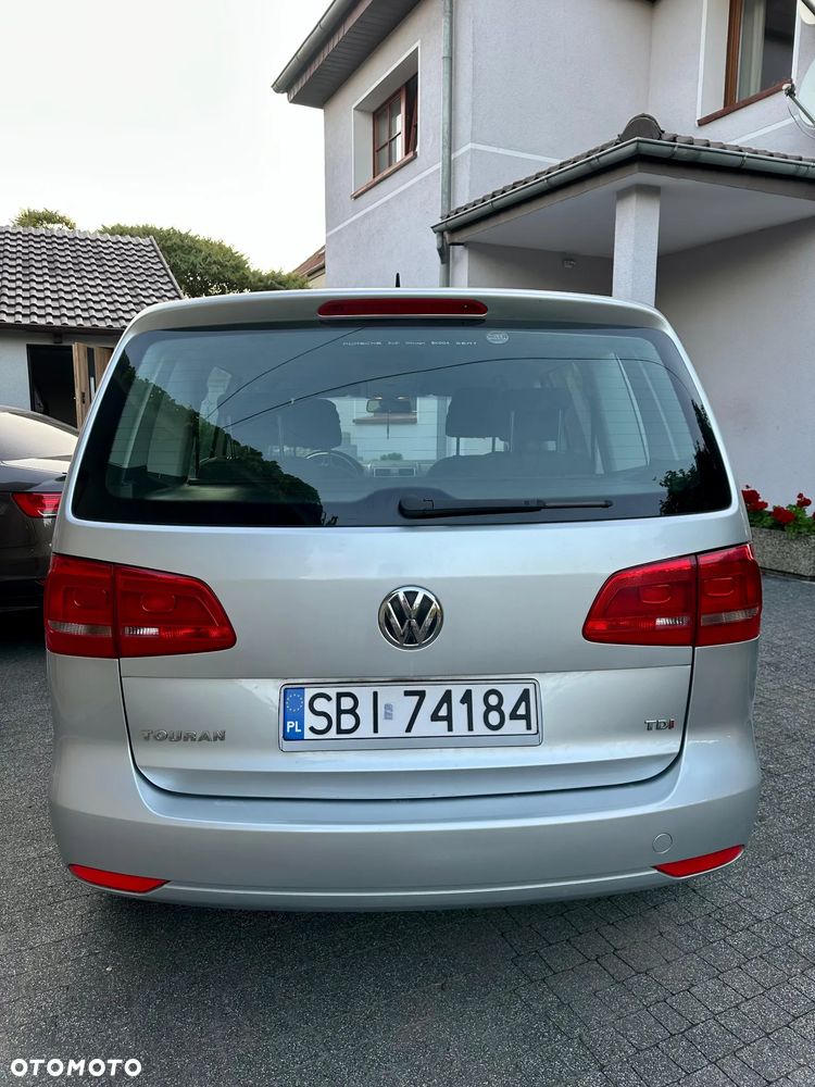 Volkswagen Touran 1.6 TDI DPF Trendline - 4
