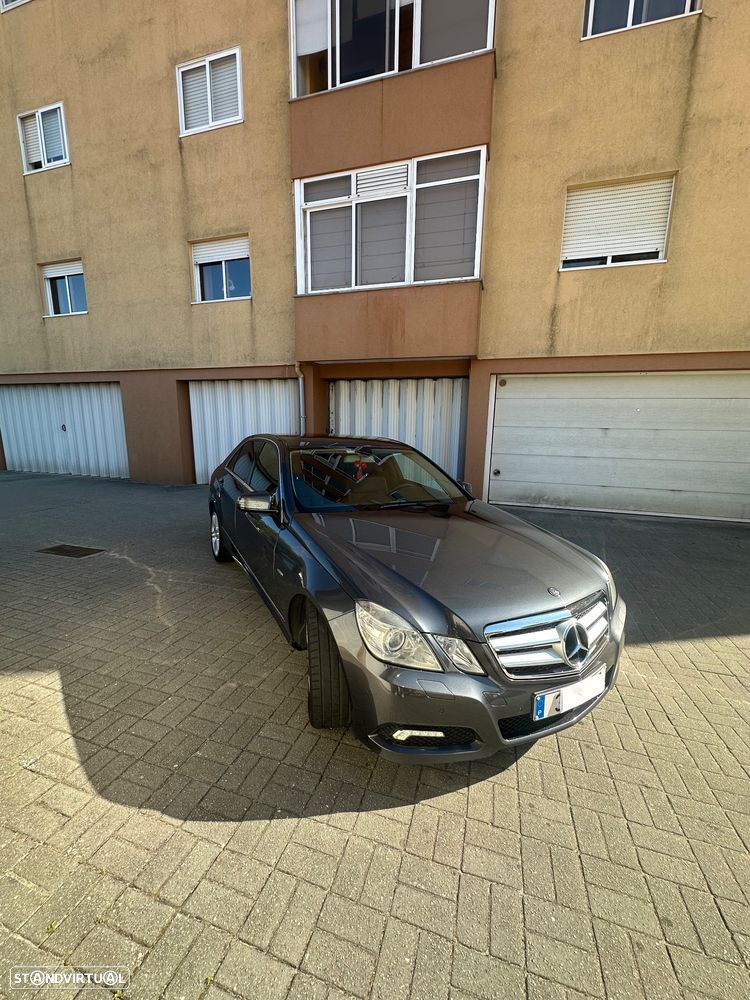 Mercedes-Benz E 250 CDI Avantgarde BlueEfficiency - 3