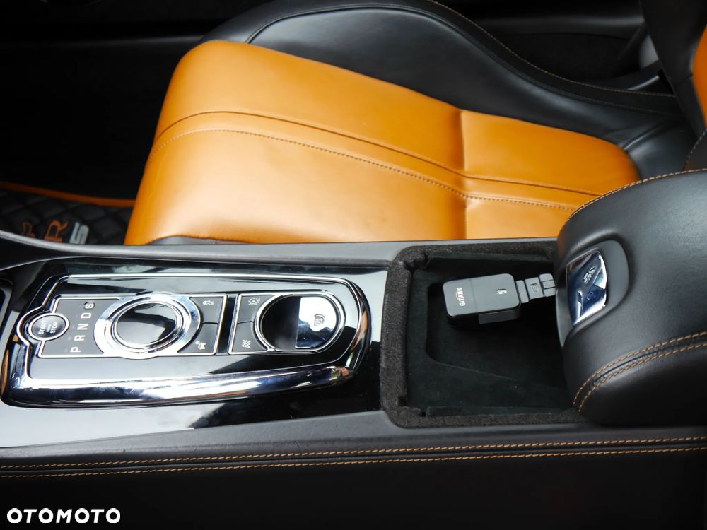 Jaguar XK XKR-S - 16
