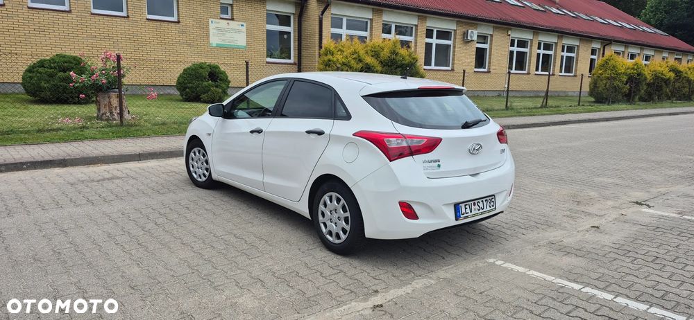 Hyundai i30 1.4 Classic - 4