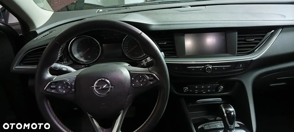 Opel Insignia - 8
