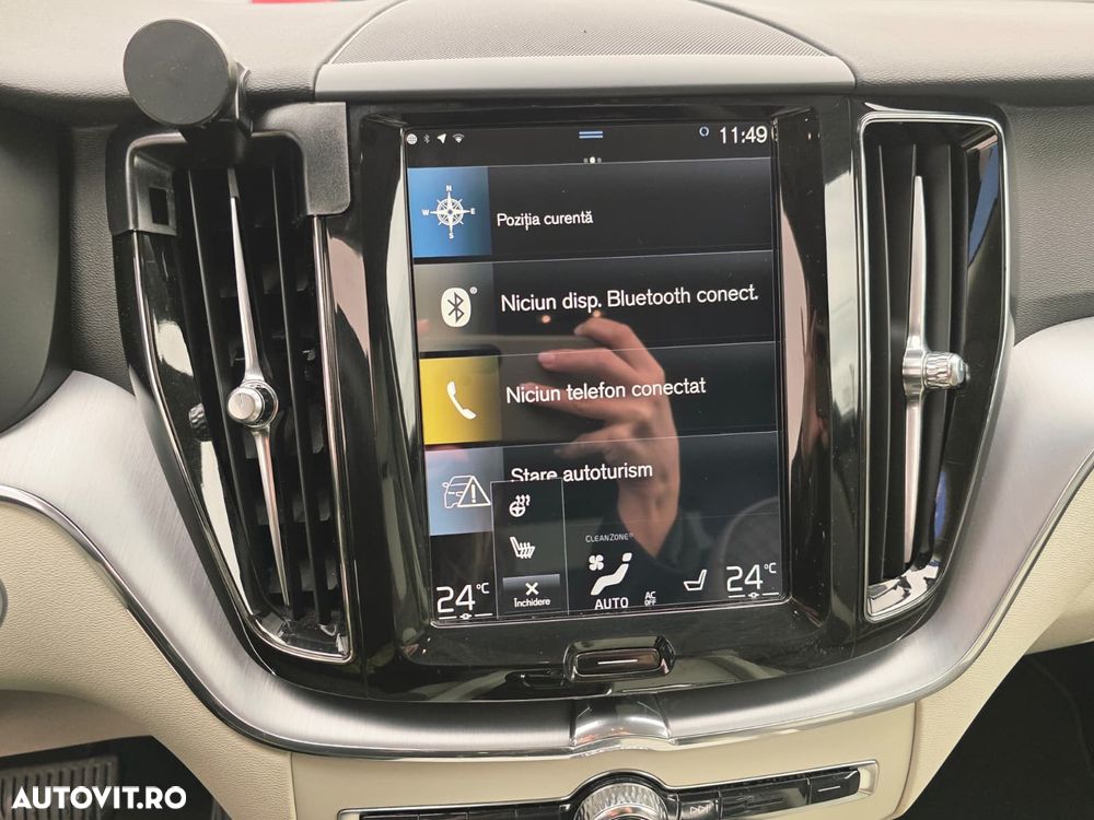 Volvo XC 60 D4 AWD Momentum - 31