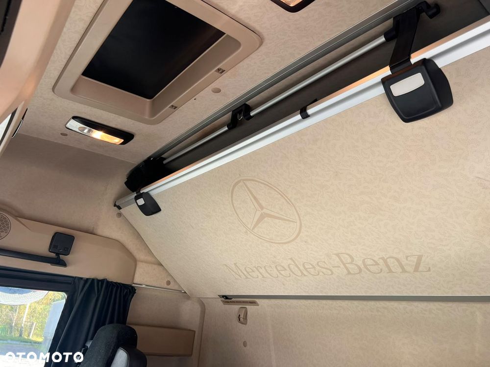 Mercedes-Benz Actros 1851 - 13