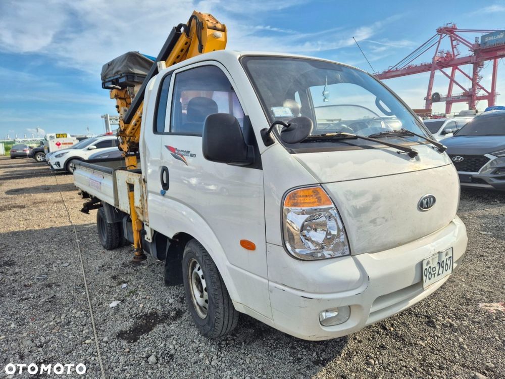 Kia K2900 BONGO3 Podnośnik - 1