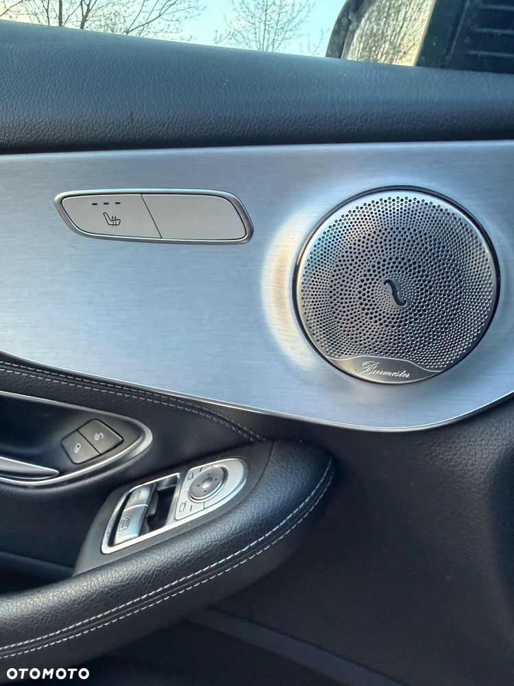 Mercedes-Benz Klasa C 180 9G-TRONIC Night Edition - 25