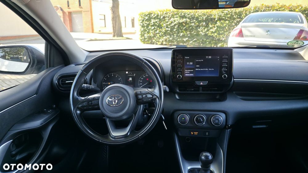 Toyota Yaris 1.5 Executive - 16