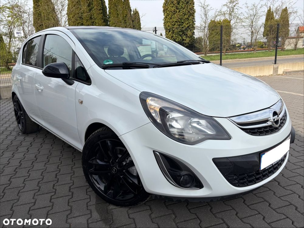 Opel Corsa 1.4 T Graphite S&S - 12