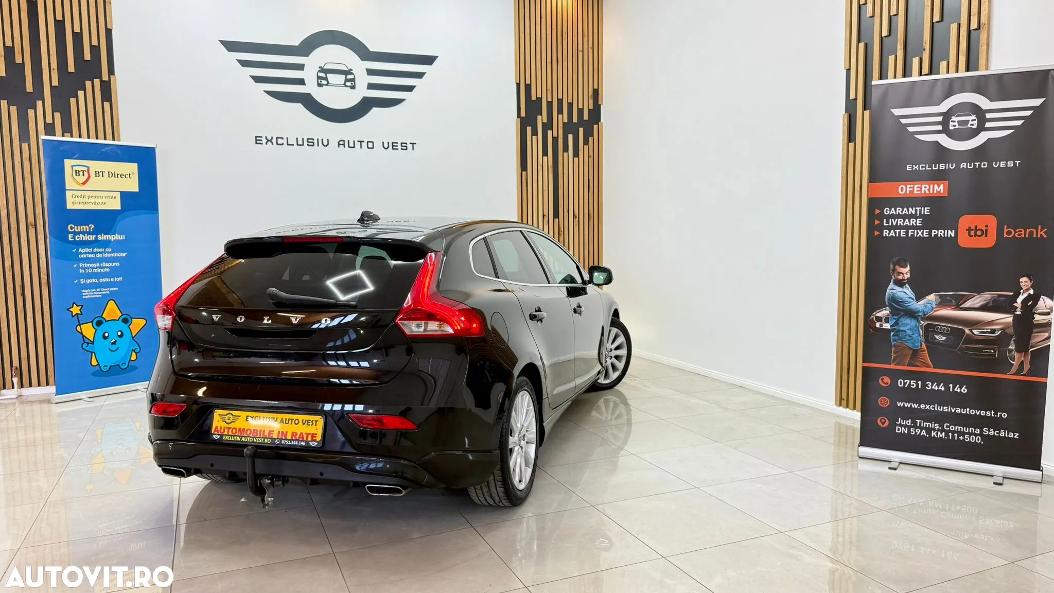 Volvo V40 Cross Country D2 Momentum - 4