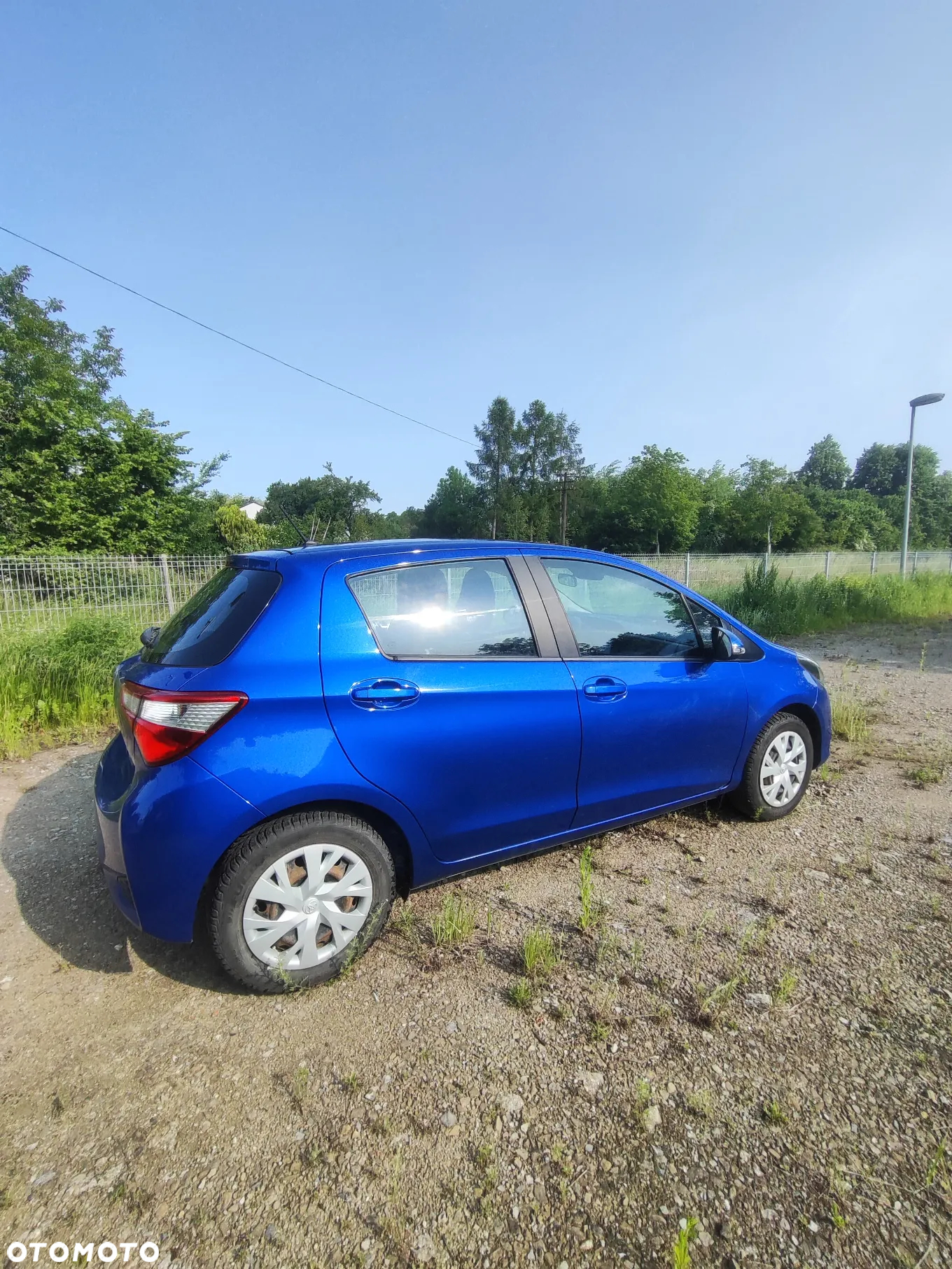 Toyota Yaris 1.5 Premium - 4