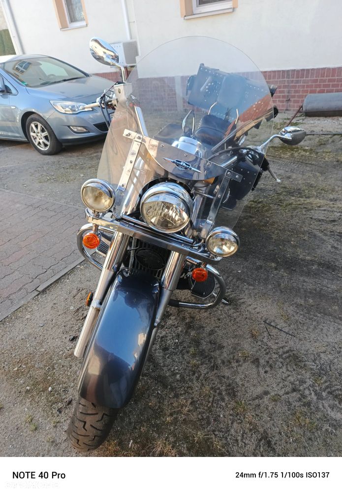 Suzuki Boulevard - 9