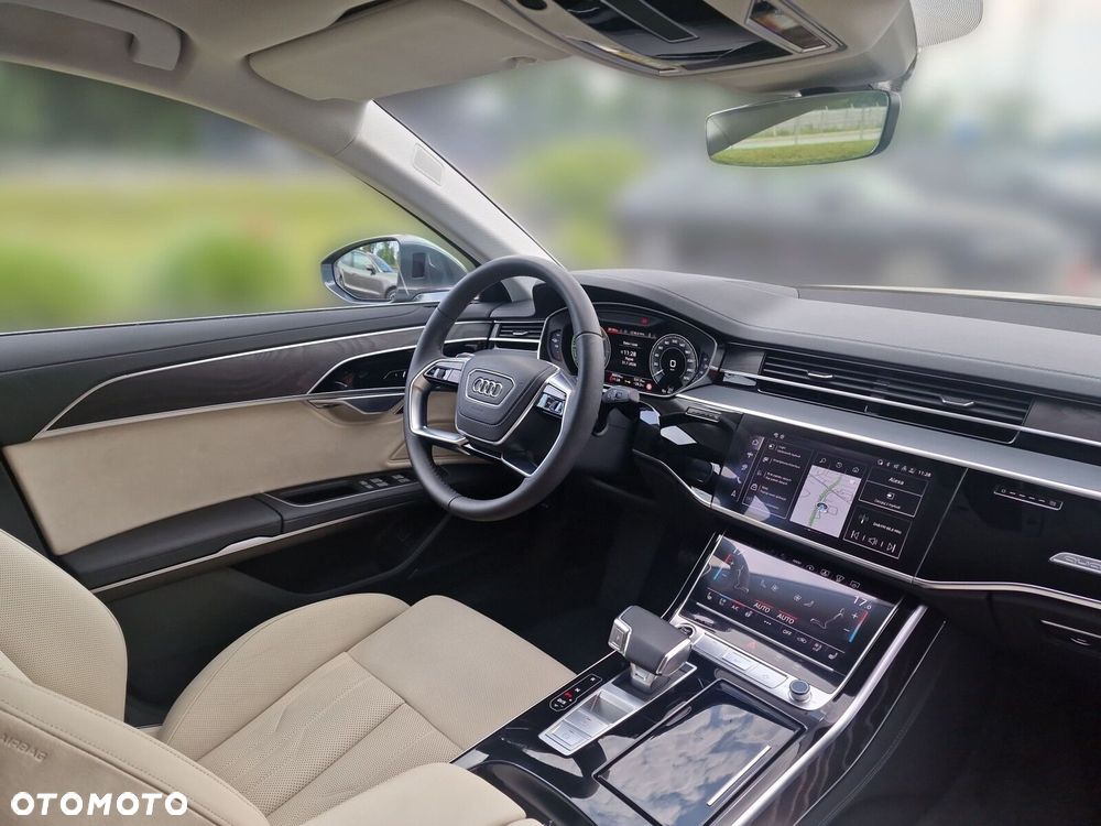 Audi A8 - 11