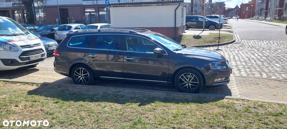 Volkswagen Passat 1.6 TDI Comfortline - 7