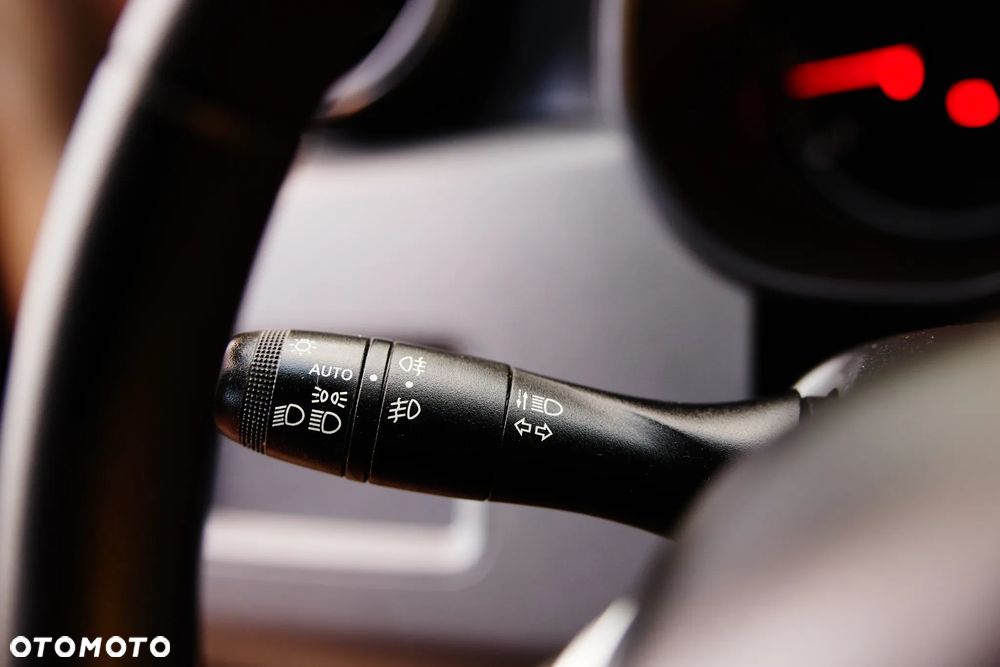Dacia Duster 1.6 SCe Access - 17