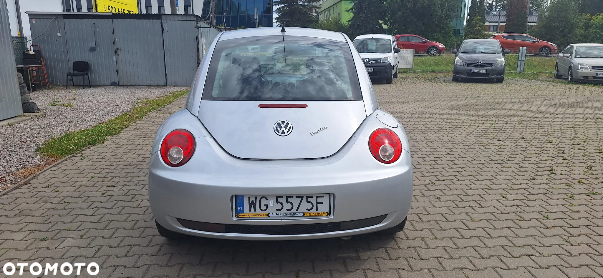 Volkswagen New Beetle - 15