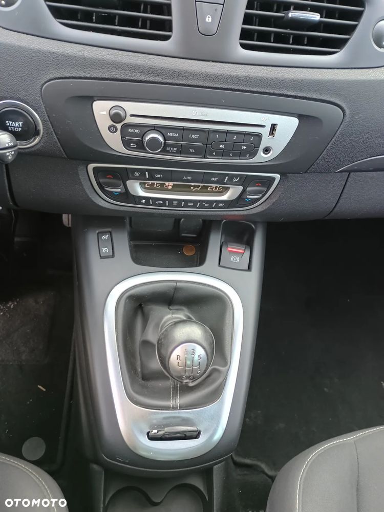 Renault Scenic - 30