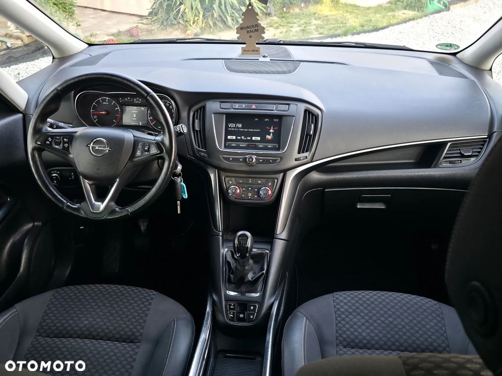 Opel Zafira Tourer 1.4 Turbo ecoFLEX Start/Stop Business Innovation - 10