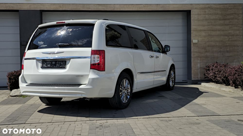 Chrysler Town & Country 3.6 Limited - 3