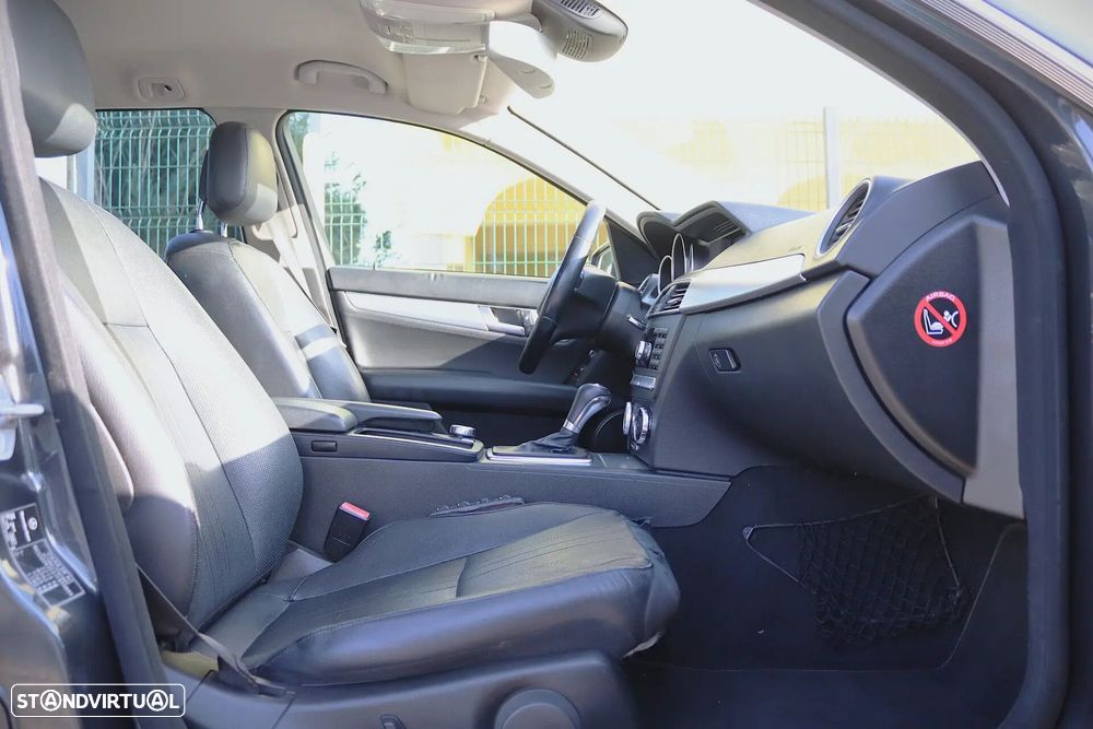 Mercedes-Benz C 250 d 4Matic Station 9G-TRONIC AMG Line - 23