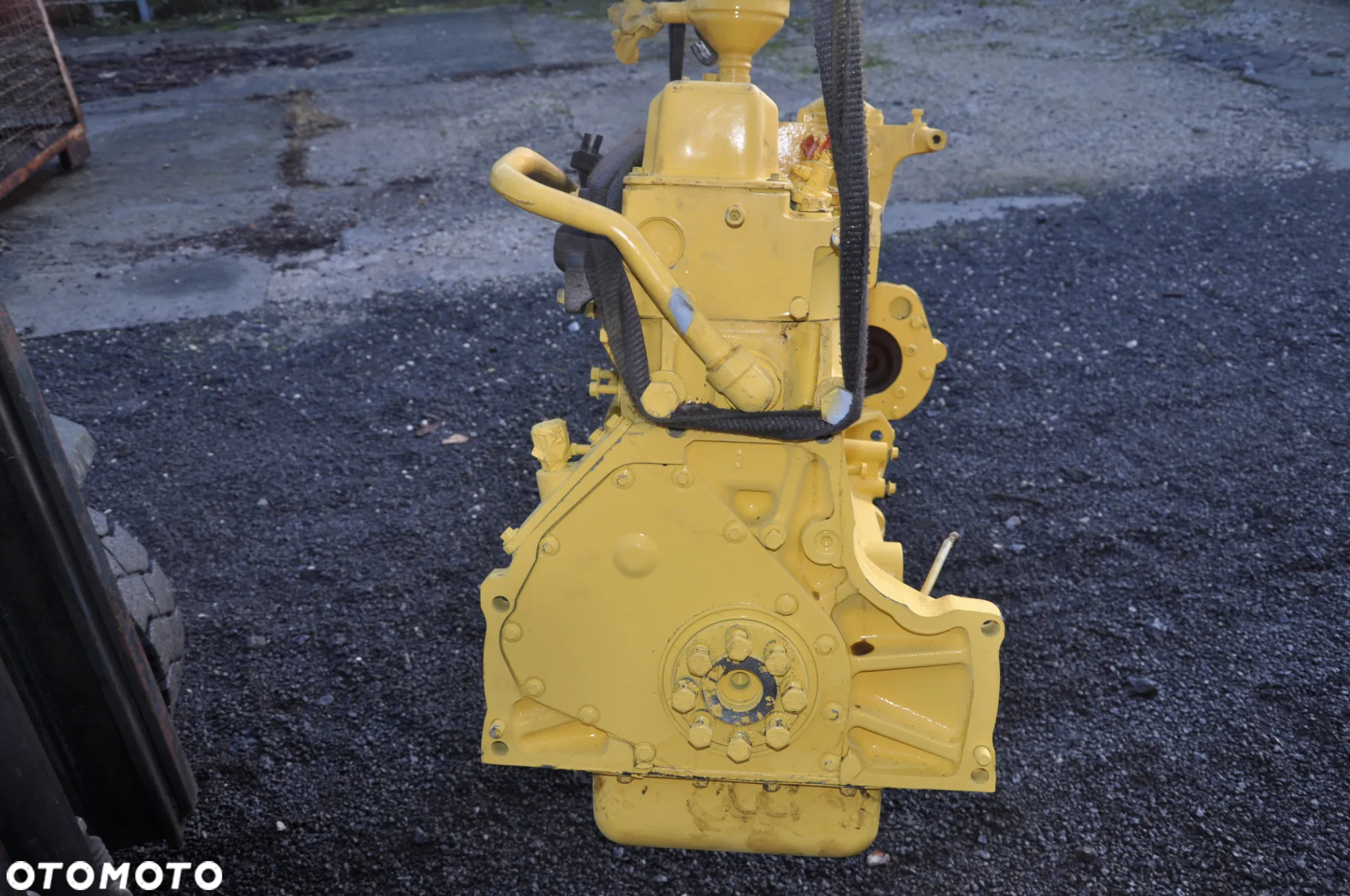 SILNIK NEW HOLLAND TX 64,65,66,68 TF 78 - 7