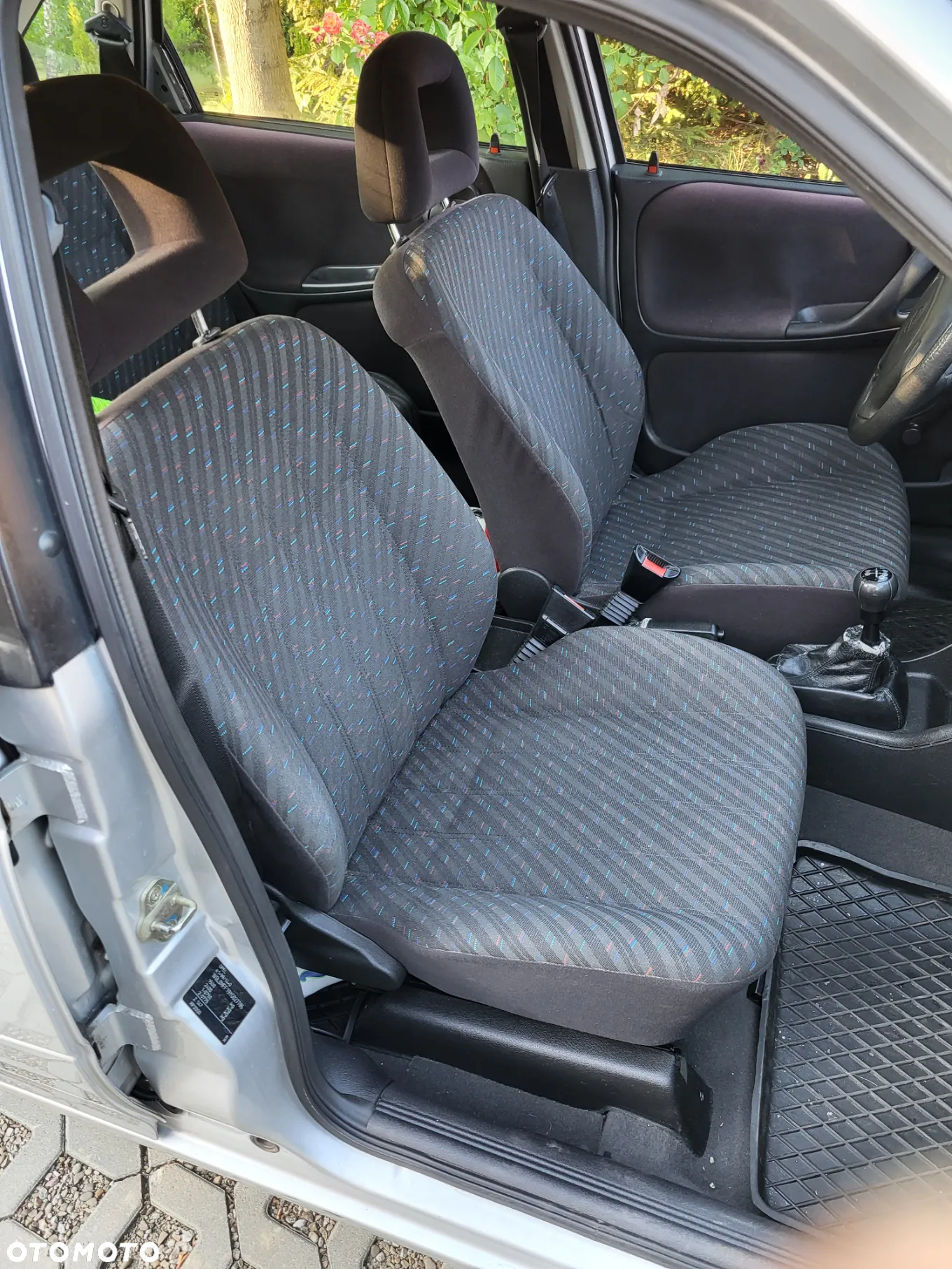 Opel Astra 1.4 16v GL - 18