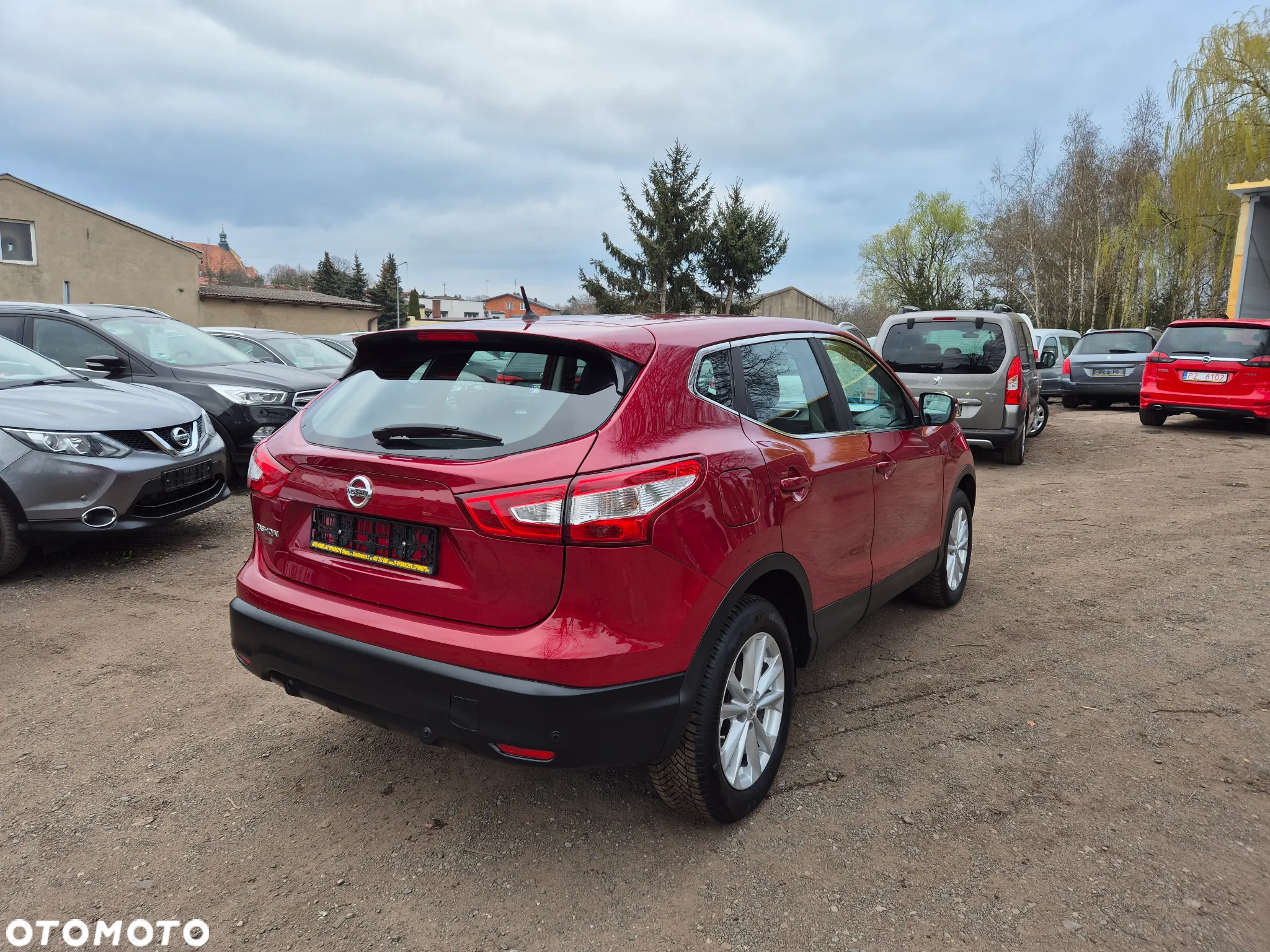 Nissan Qashqai 1.2 DIG-T N-Connecta Xtronic - 6