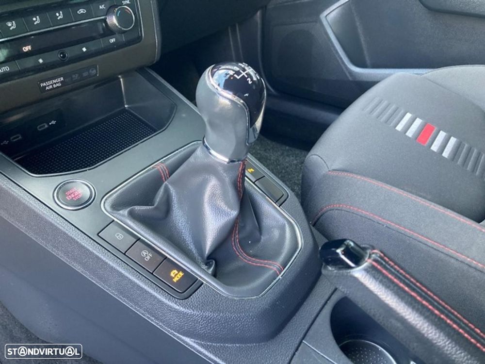 SEAT Ibiza 1.0 TSI FR - 26