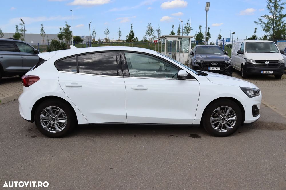 Ford Focus 1.0 EcoBoost MHEV Titanium - 8