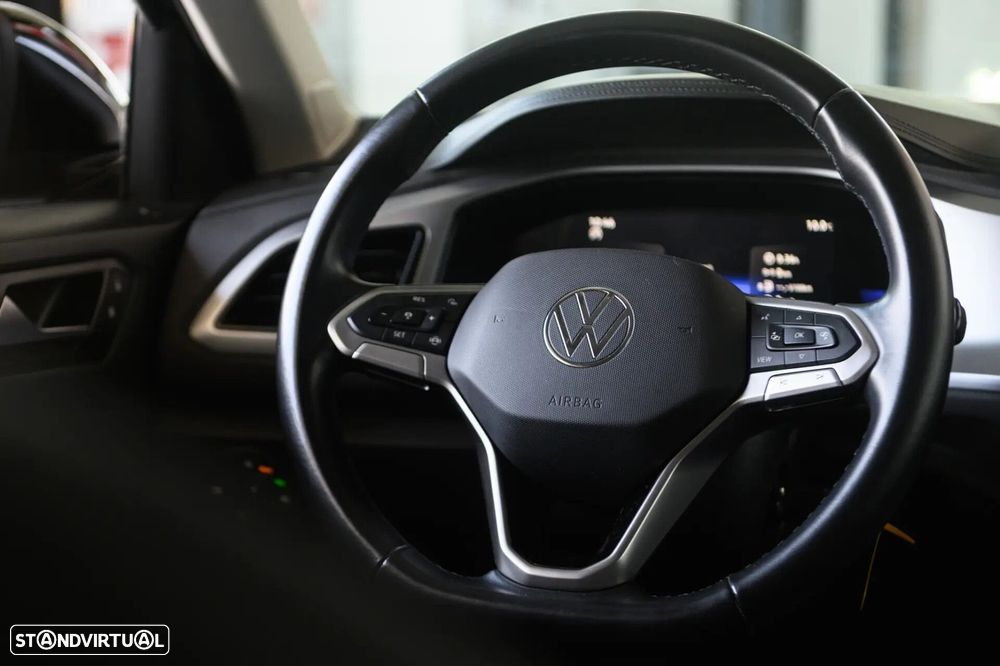 VW T-Roc 1.0 TSI Life - 53