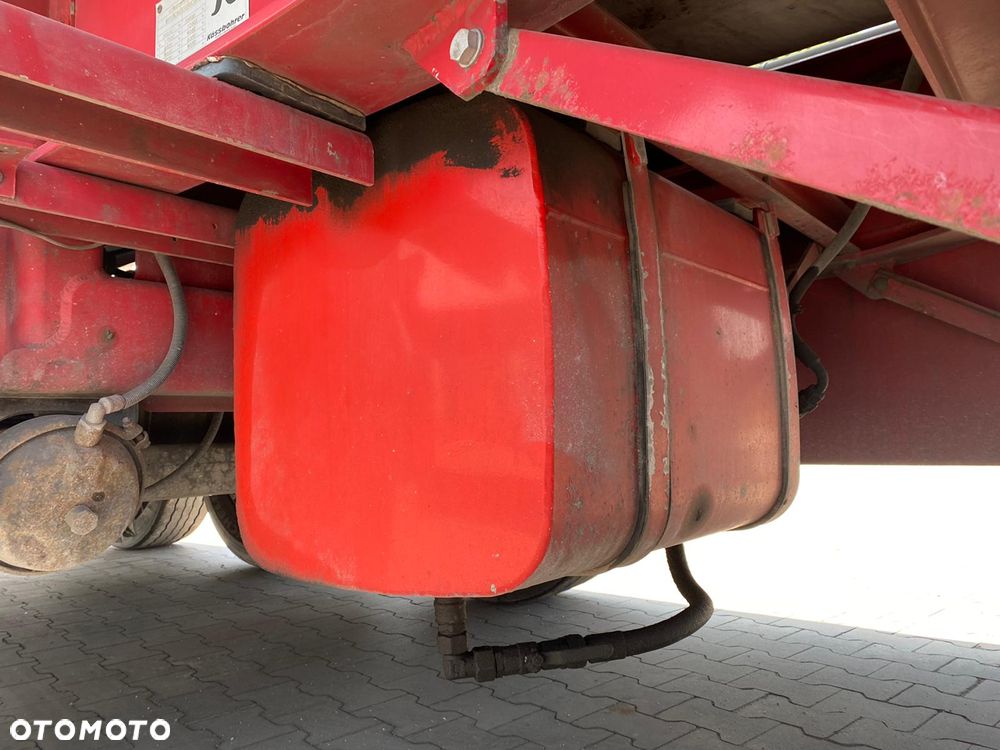 Kassbohrer SSK 40 - 11