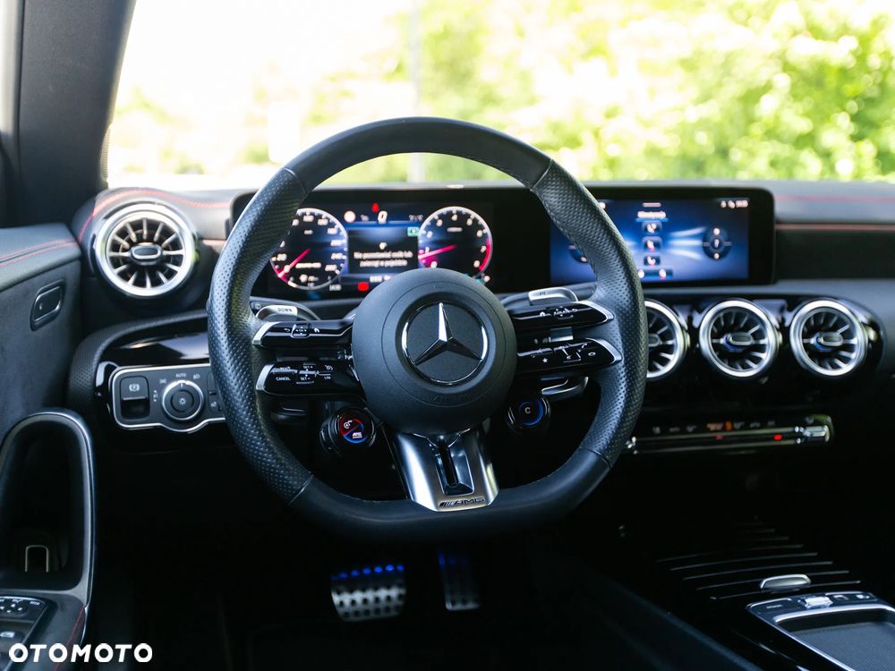 Mercedes-Benz CLA AMG 35 4Matic AMG Speedshift 8G-DCT AMG Line Advanced Plus - 20