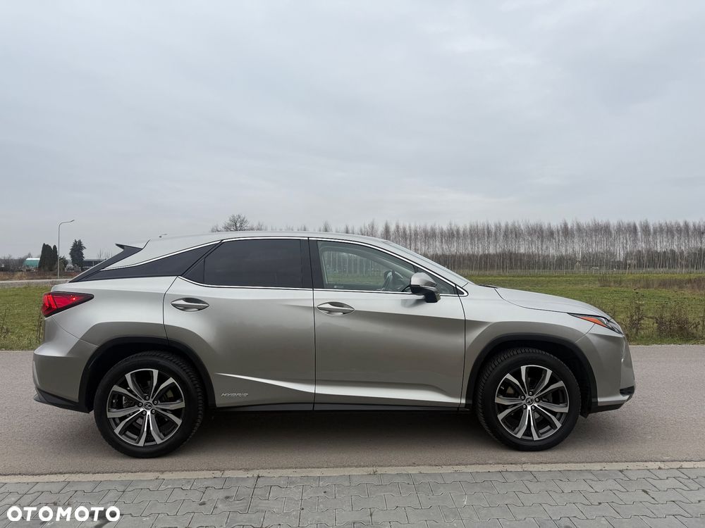 Lexus RX 450h (hybrid) - 11