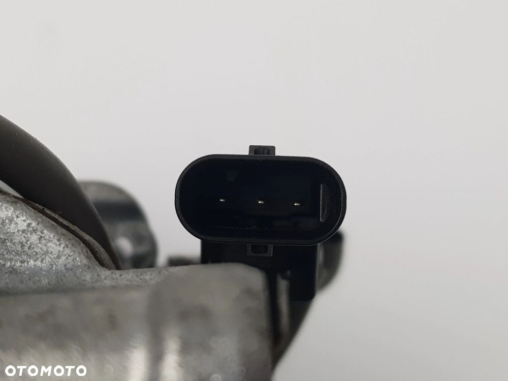 Kompresor Sprężarka klimatyzacji BMW B47 F10 F20 F22 F30 2.0d 9299328 - 4