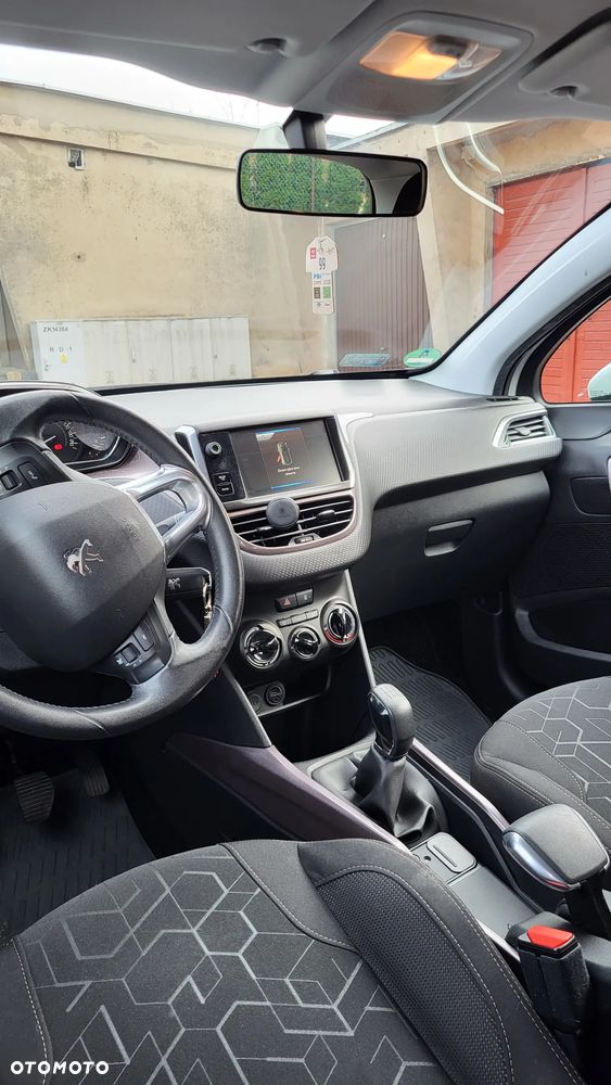 Peugeot 2008 1.2 VTi/Pure Tech Active - 8