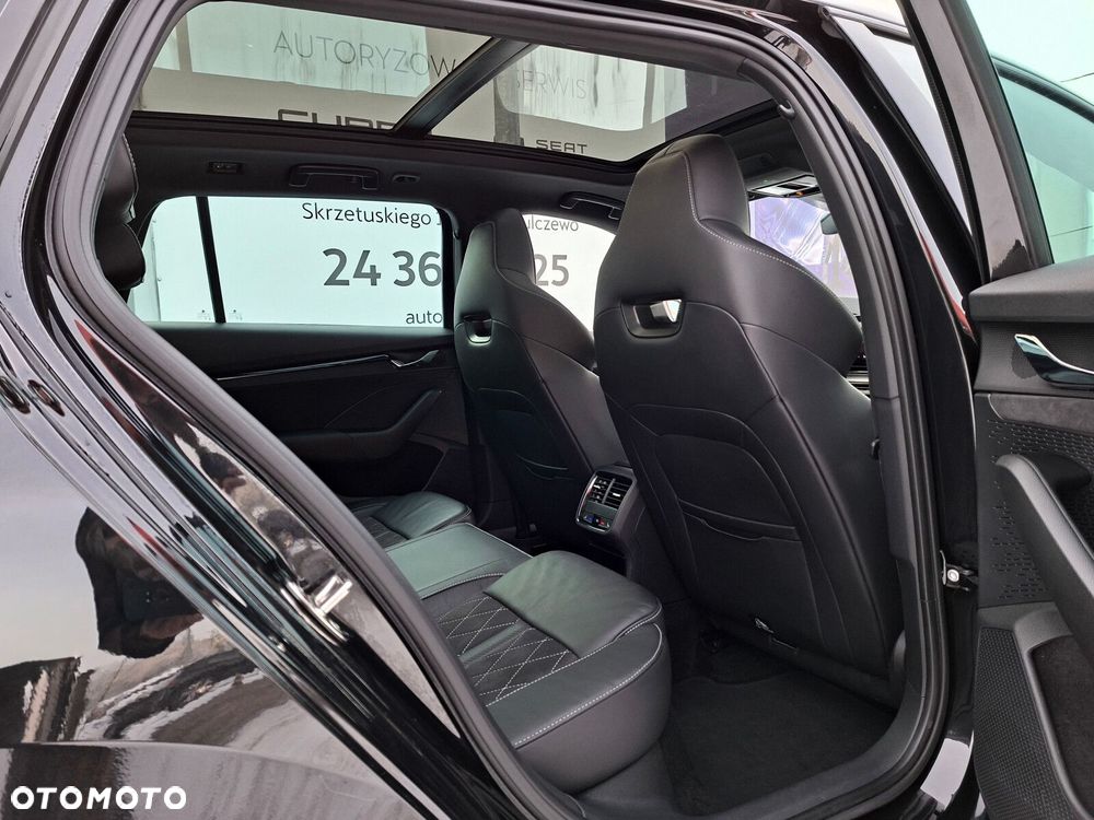 Skoda Octavia 2.0 TDI RS DSG - 14