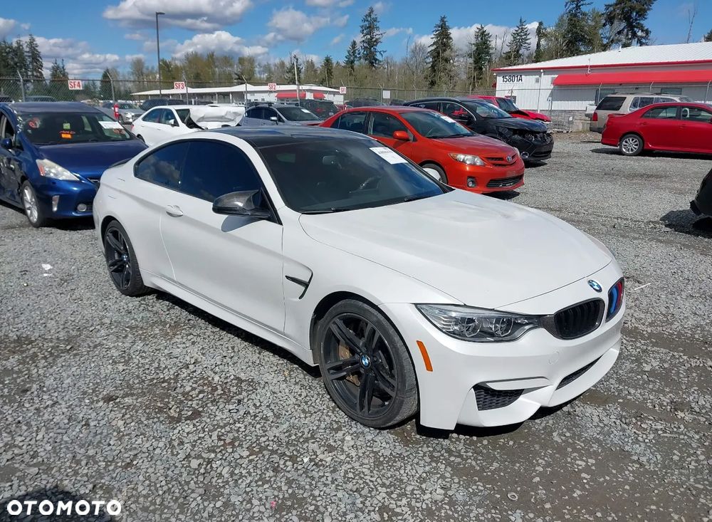BMW M4 - 1
