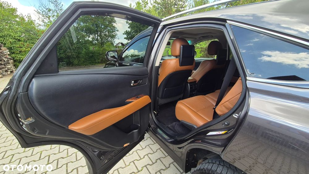 Lexus RX - 23