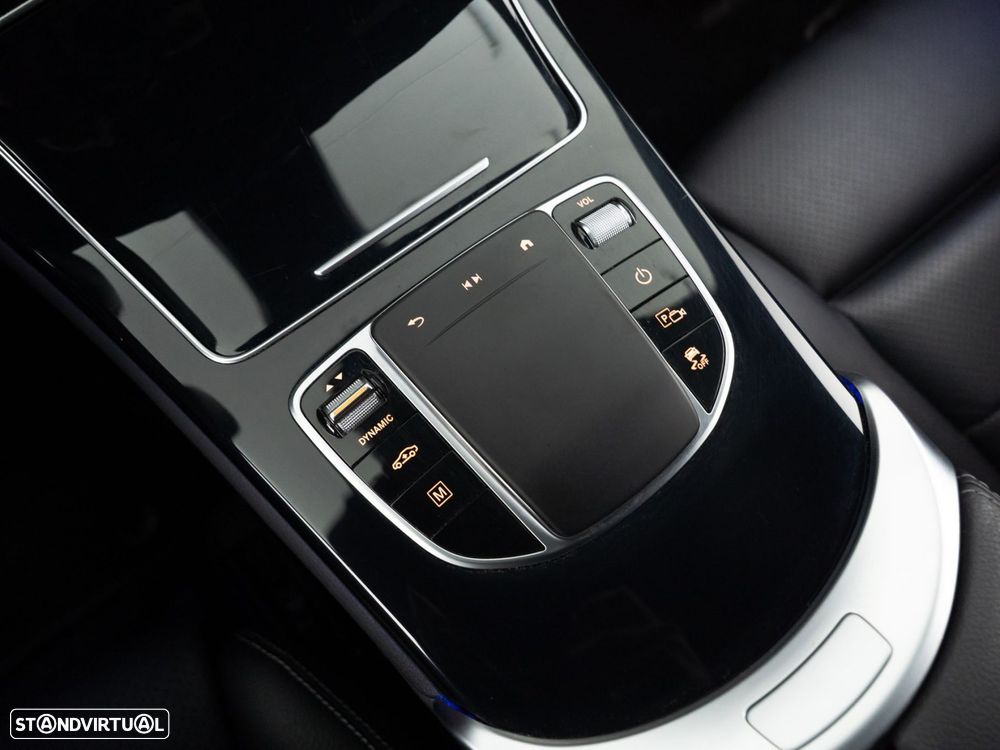 Mercedes-Benz GLC 300 e Coupé 4Matic - 26