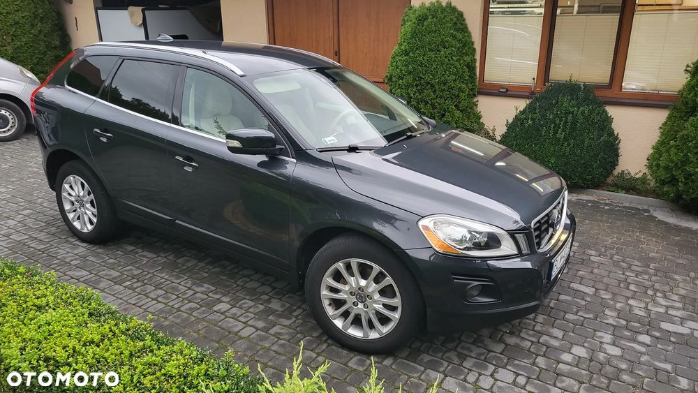 Volvo XC 60 2.4D AWD Momentum - 17