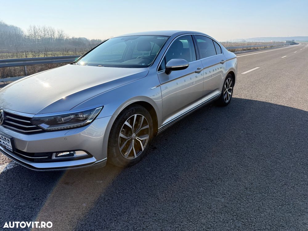 Volkswagen Passat - 8