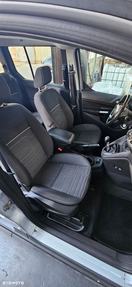 Ford Tourneo Connect Gr 1.5 TDCi Titanium - 11