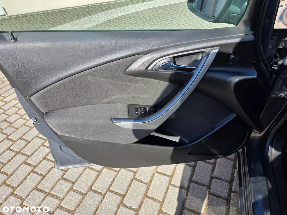 Opel Astra 1.4 Turbo Active - 25