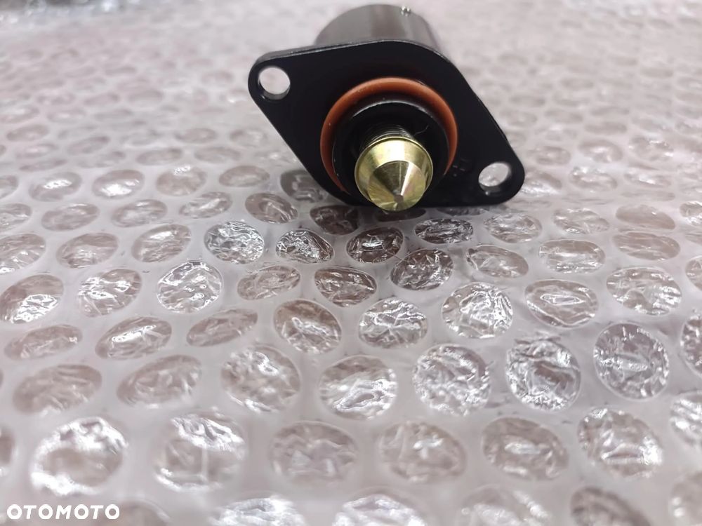 silniczek silnik krokowy mercruiser VOLVO PENTA OMC COBRA 4.3 5.0 5.7 7.4 8.1 V6 V8 EMP 1300-36043 Mallory 9-33402 OMC Stern Drive 3855185 3855194 SIERRA 18-7704 REC3855194 8435412010378 805224A1 IAC - 2