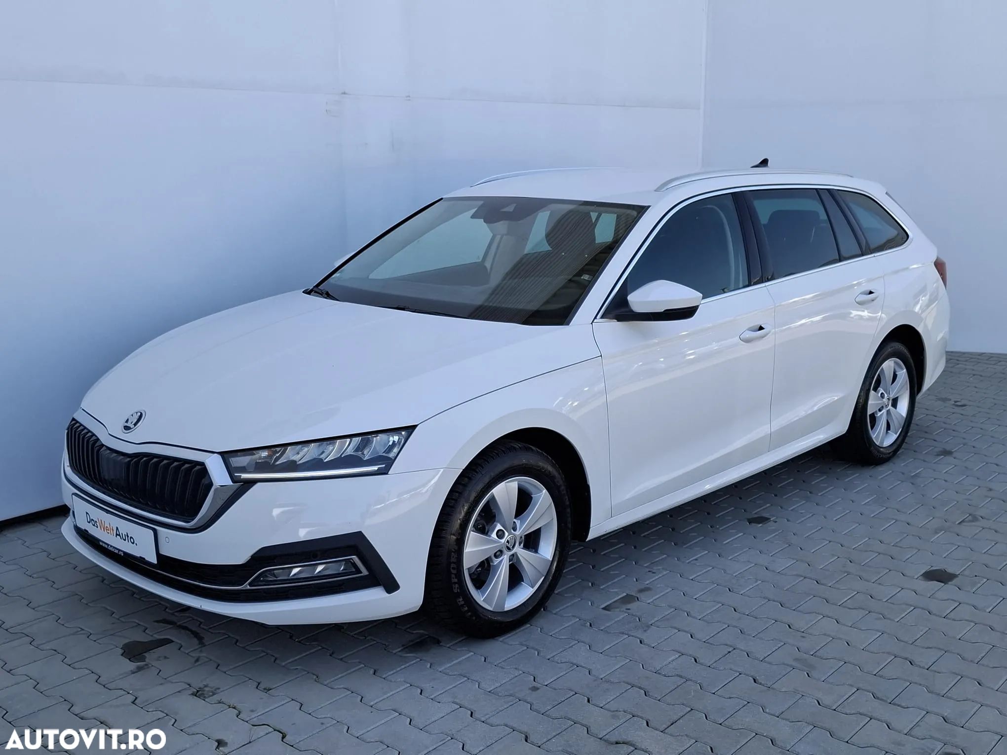Skoda Octavia - 1