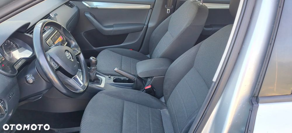Skoda Octavia 1.6 TDI Ambition - 13